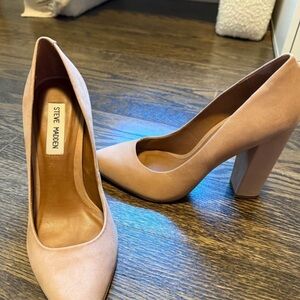 Steve Madden Suede Tan Block Heels